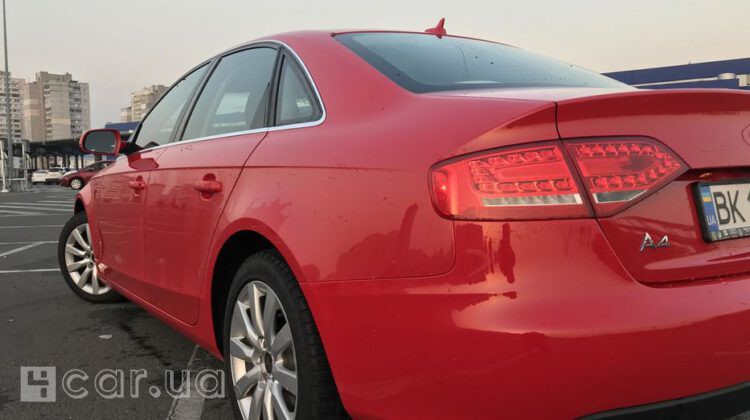 [:uk]Audi A4 2.0 Quattro, 2011[:]