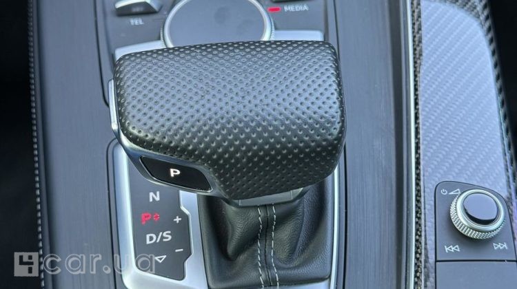 Audi RS5, 2019
