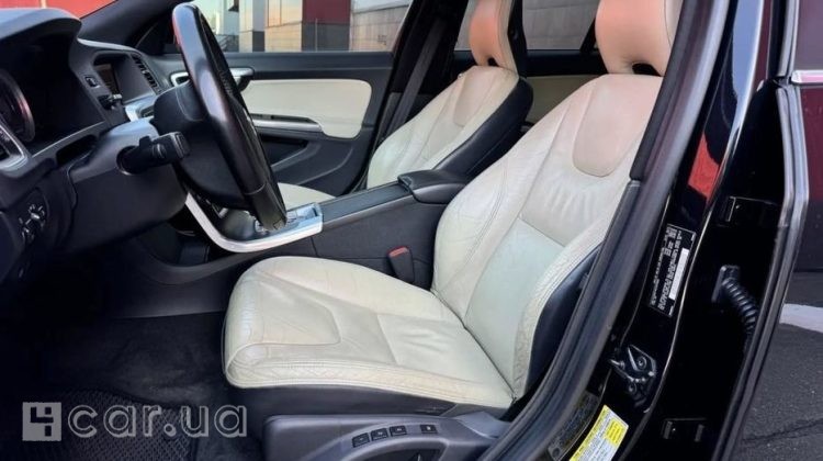 Volvo S60, 2012