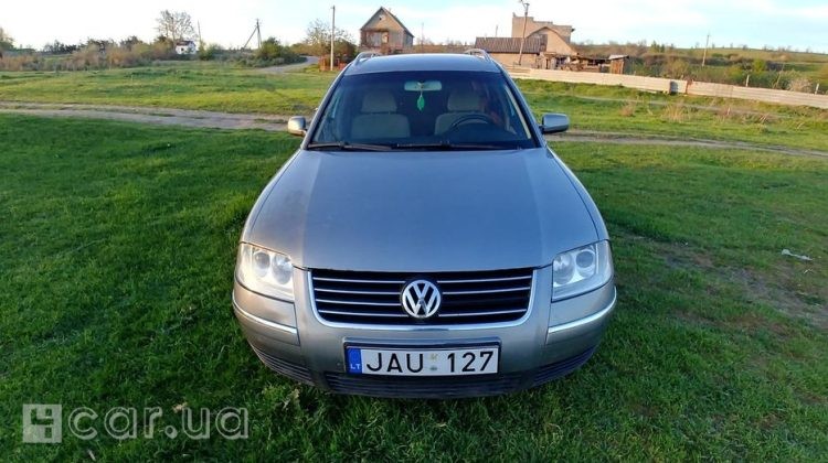 Volkswagen Passat, 2002
