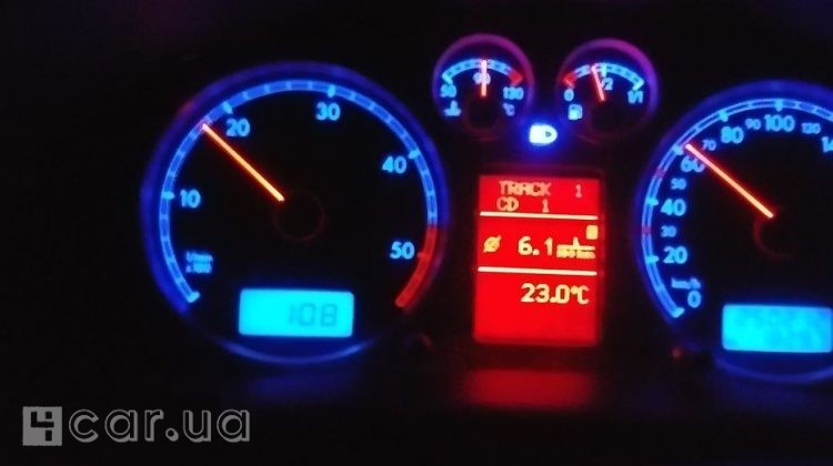 Volkswagen Passat, 2002