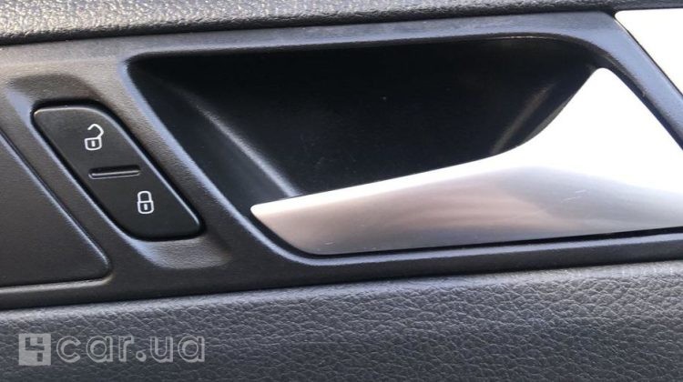 Volkswagen Jetta, 2013