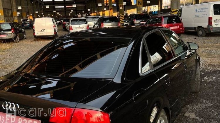 Audi A4, 2005