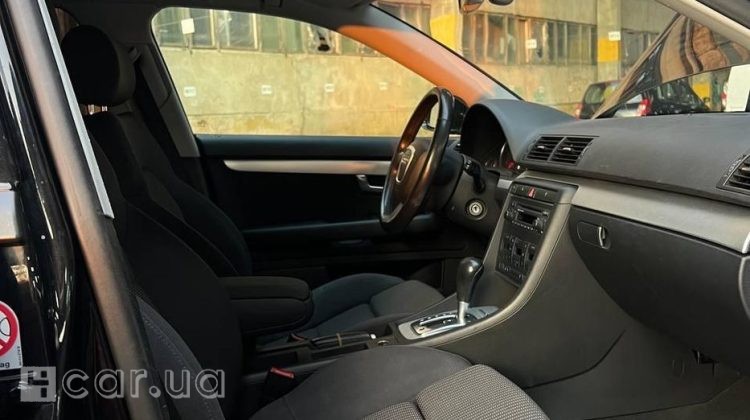 Audi A4, 2005