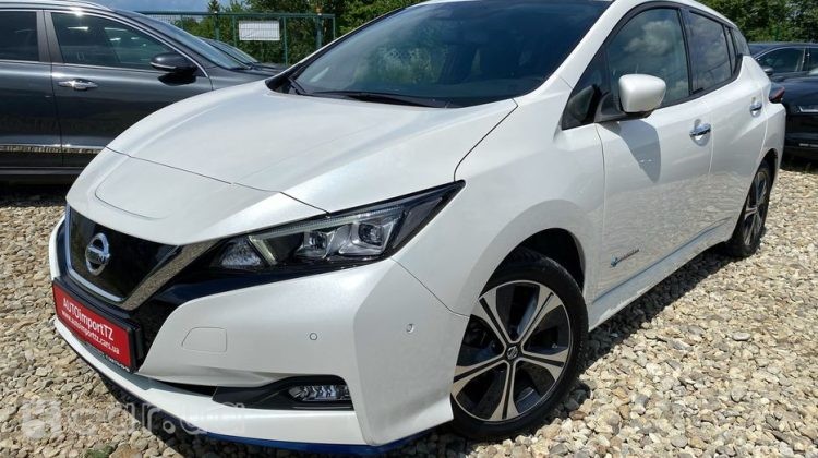 Nissan Leaf, 2020