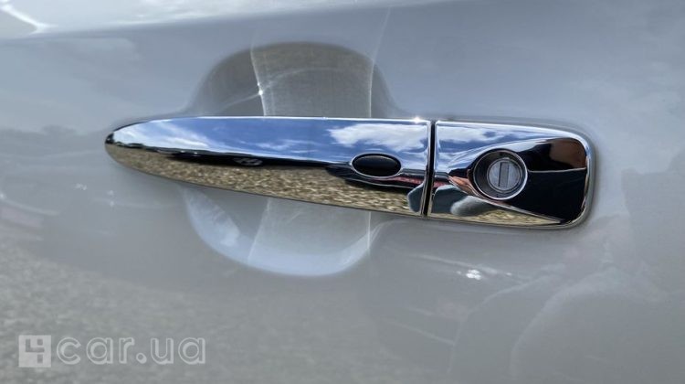 Nissan Leaf, 2020