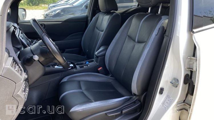 Nissan Leaf, 2020