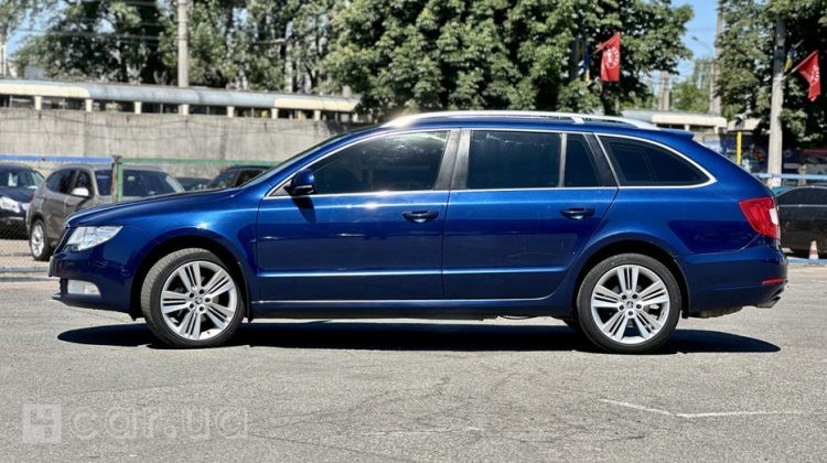 Skoda Superb, 2013