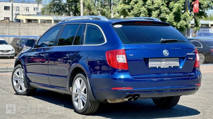 Skoda Superb, 2013