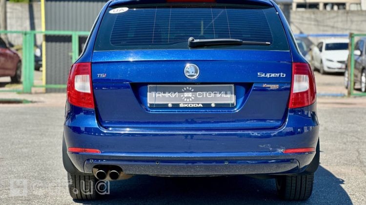 Skoda Superb, 2013