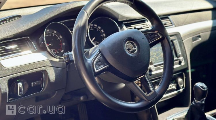 Skoda Superb, 2013