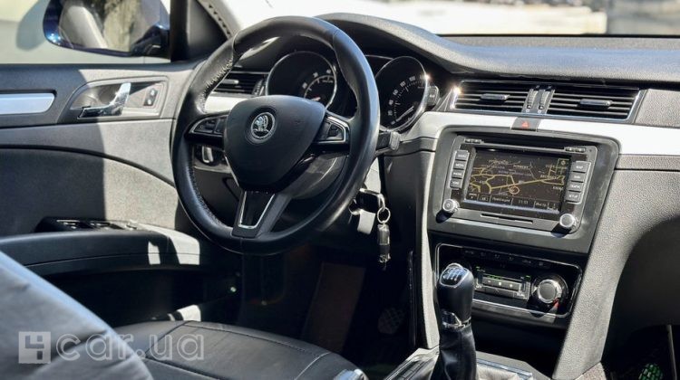 Skoda Superb, 2013