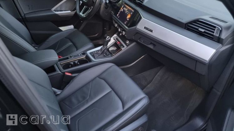 Audi Q3, 2021