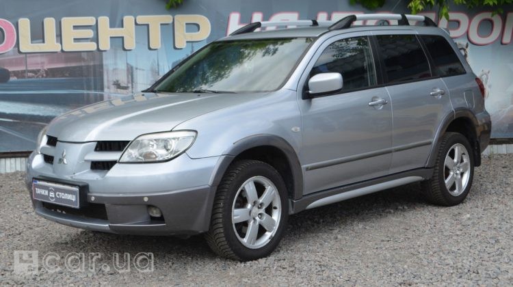 Mitsubishi Outlander, 2005