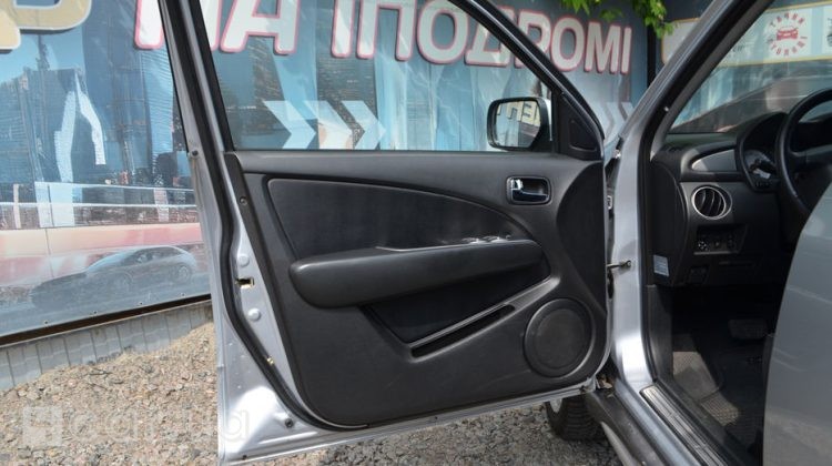 Mitsubishi Outlander, 2005