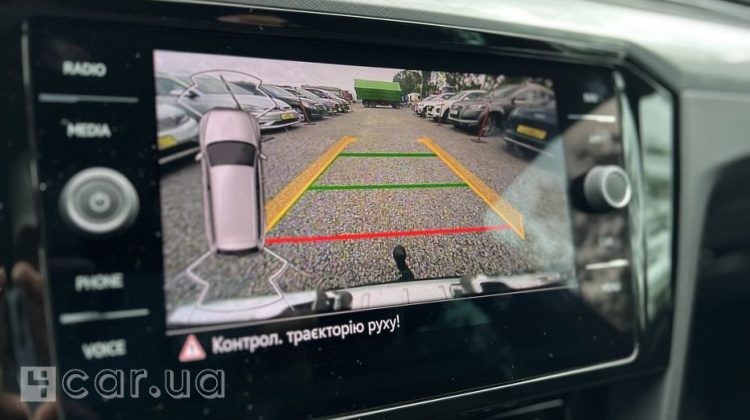 Volkswagen Passat, 2021