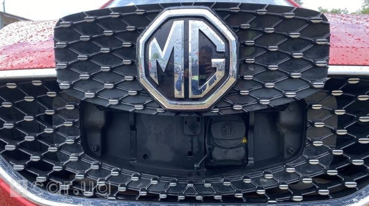 MG 3, 2021