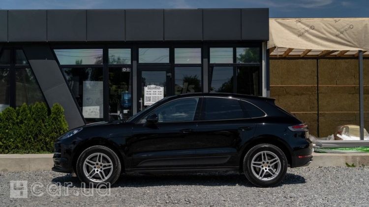 Porsche Macan, 2021