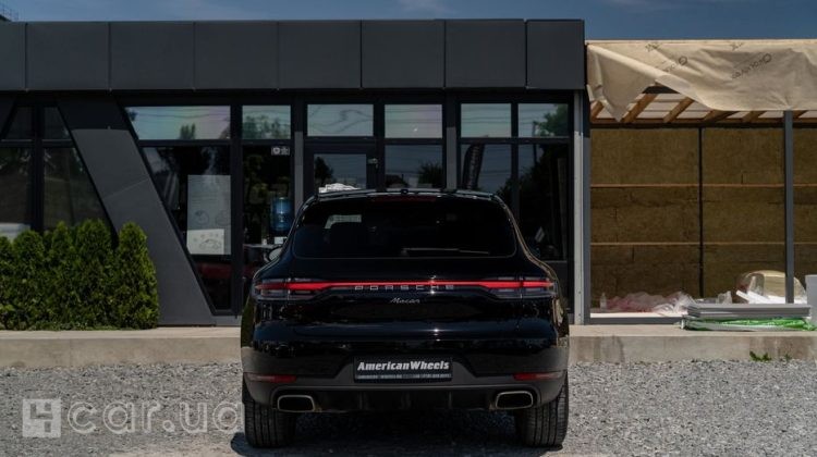 Porsche Macan, 2021