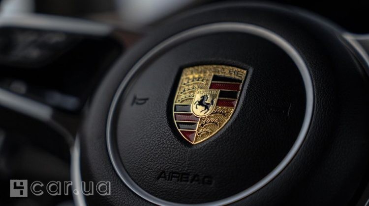 Porsche Macan, 2021