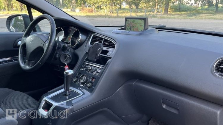 Peugeot 5008, 2014