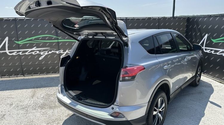 Toyota RAV4, 2017
