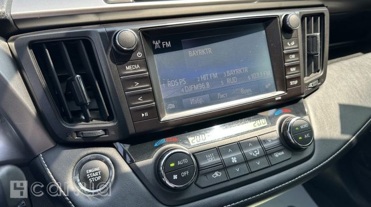 Toyota RAV4, 2017