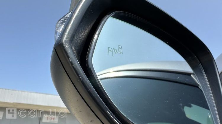 Toyota RAV4, 2017
