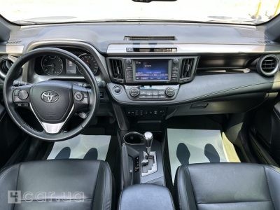 Toyota RAV4, 2017