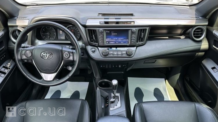 Toyota RAV4, 2017