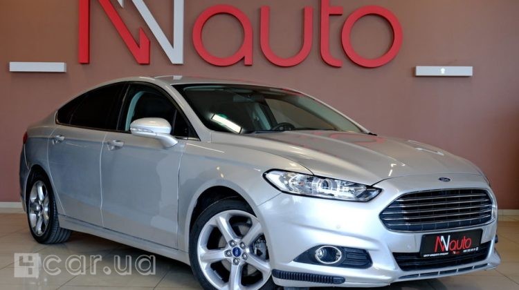 Ford Fusion, 2016