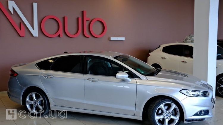 Ford Fusion, 2016