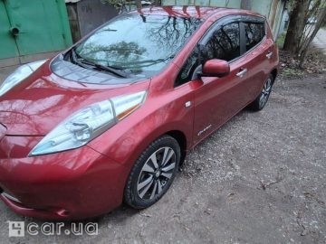 Nissan Leaf, 2015