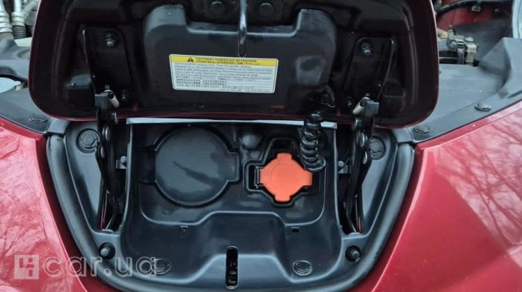 Nissan Leaf, 2015