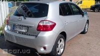 Toyota Auris, 2011