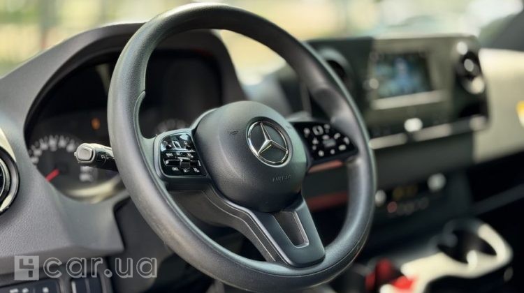 Mercedes-Benz Sprinter, 2020