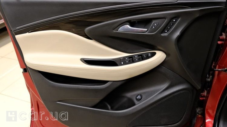 Buick Envision, 2018