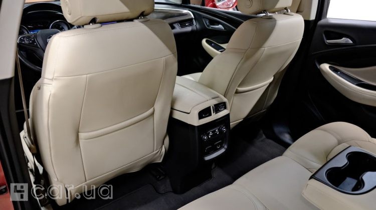 Buick Envision, 2018
