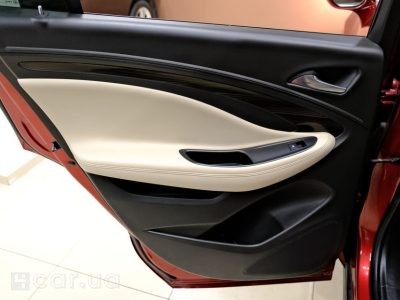 Buick Envision, 2018