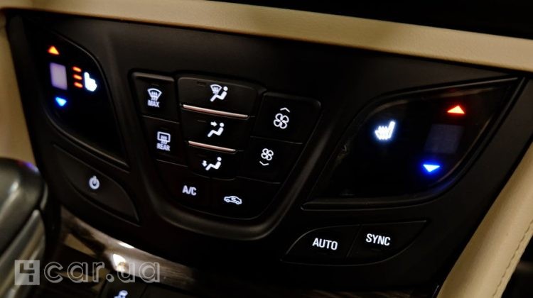 Buick Envision, 2018