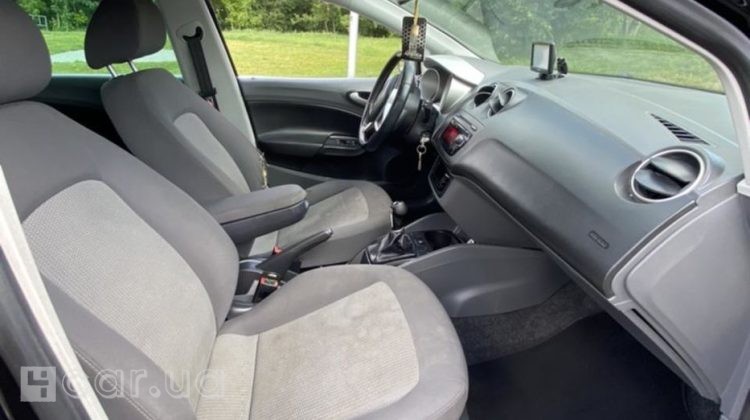 SEAT Ibiza, 2011