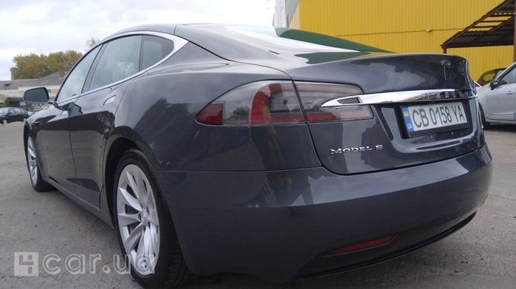 Tesla Model S, 2017
