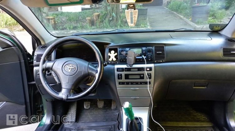 Toyota Corolla, 2001