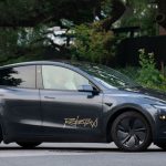 Роботаксі Tesla потрапляють в аварії частіше людей